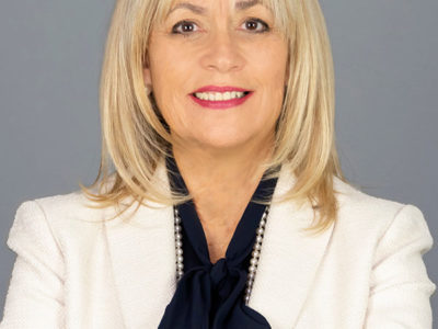 Maria Espinosa Dennis